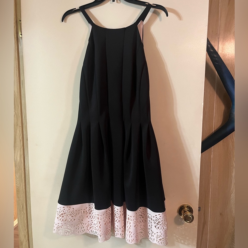 Vince Camuto Black and Cream Dress